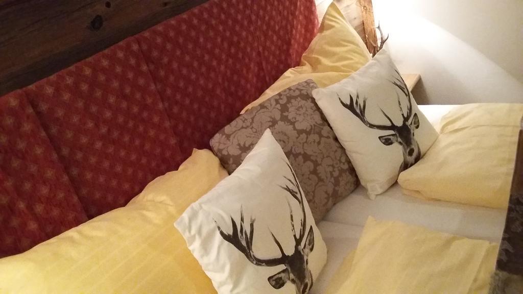 Platzhirsch Zur Alten Wagnerei Gastehaus Bed & Breakfast