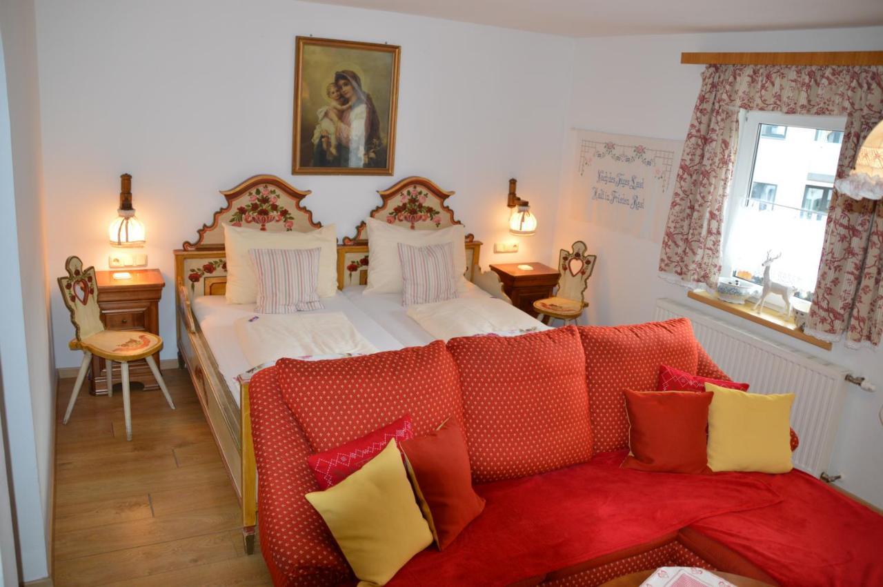 Bed & Breakfast Platzhirsch Zur Alten Wagnerei Gastehaus Sankt Wolfgang im Salzkammergut